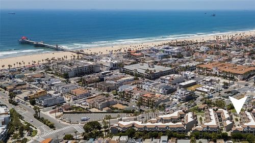 105-400 Lake St, Huntington Beach, CA, 92648-5813 | Card Image