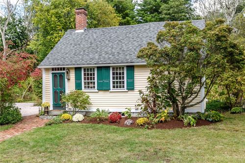 1409 Hope Rd, Hope, RI, 02831-1905 | Card Image