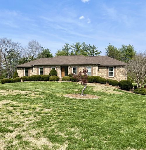 9236 Queensboro Ct, Brentwood, TN, 37027-7469 | Card Image
