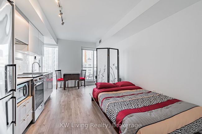 1527 - 251 Jarvis St, Condo with 0 bedrooms, 1 bathrooms and null parking in Toronto ON | Image 10