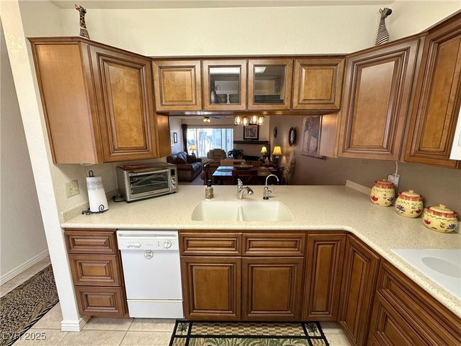 APT-302 - 2076 Mesquite Ln, Condo with 2 bedrooms, 2 bathrooms and null parking in Laughlin NV | Image 8