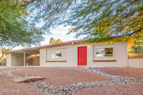 7026 E Calle Ileo, Tucson, AZ, 85710 | Card Image
