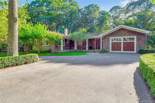 1600 Pine Tree Rd, Cutchogue, NY, 11935-1578 | Card Image