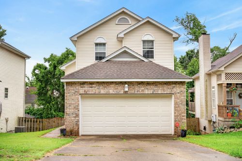 4021 Farmingham Woods Dr, Hermitage, TN, 37076-4439 | Card Image
