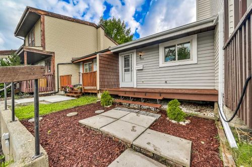 1426 Ranchlands Way Nw, Calgary, AB, T3G1R2 | Card Image