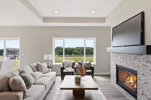 7802 Bridgewater Ct, Rockford, MN, 55373-2900 | Card Image