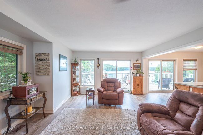 1075 Comak Cres, House other with 4 bedrooms, 4 bathrooms and 6 parking in Algonquin Highlands ON | Image 7