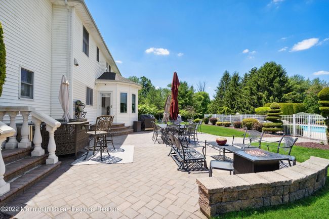 527 Apache Trl, House other with 5 bedrooms, 6 bathrooms and null parking in Morganville NJ | Image 21