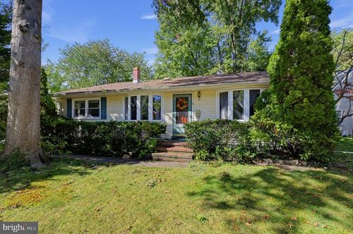 327 Tavistock Blvd, HADDONFIELD, NJ, 08033-3960 | Card Image