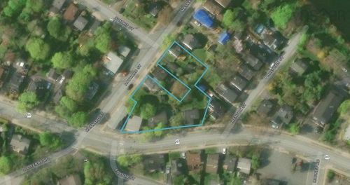 327 Portland Street, Dartmouth, NS, B2Y1K5 | Card Image