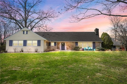 9101 Hoffman Farm Ln, Cincinnati, OH, 45242-7314 | Card Image