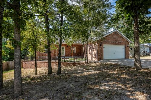 40 Merritt Dr, Bella Vista, AR, 72714-4807 | Card Image