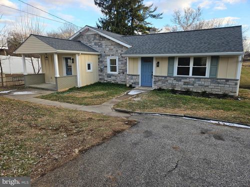 494 Coates Ln, KING OF PRUSSIA, PA, 19406-2515 | Card Image