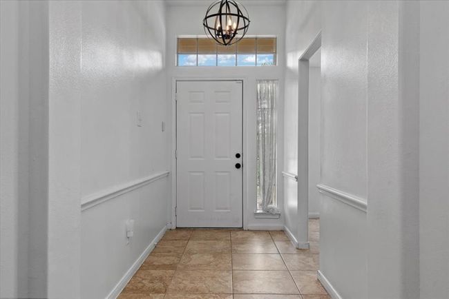 22711 Tree House Ln, House other with 3 bedrooms, 2 bathrooms and 2 parking in Spring TX | Image 5