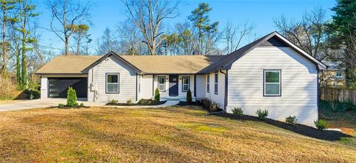 1715 Crestline Dr Ne, Atlanta, GA, 30345-3822 | Card Image