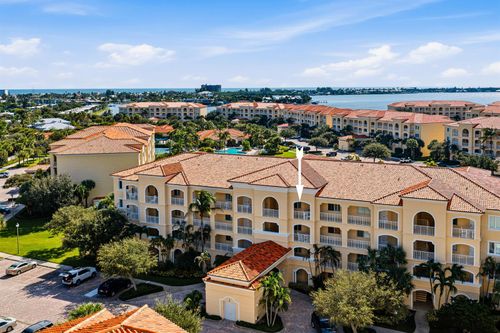 ph04-1 Harbour Isle Drive E, Fort Pierce, FL, 34949 | Card Image