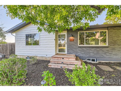 1498 Wicklow St, Boulder, CO, 80303-1632 | Card Image