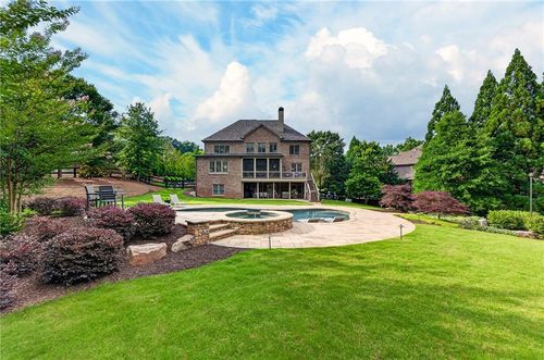 16095 Segwick Dr, Milton, GA, 30004-4432 | Card Image