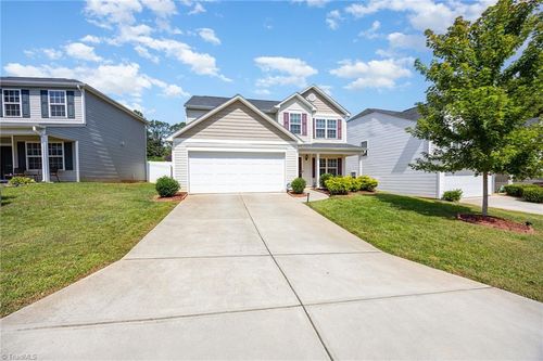 4111 Vershire Ave, Greensboro, NC, 27406-8781 | Card Image