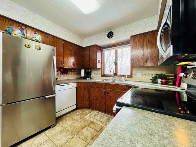 Kitchen | Image 15