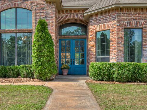 1301 S Choctaw Rd, Luther, OK, 73054-9538 | Card Image