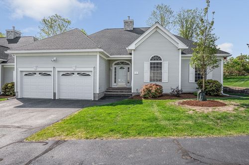 1-1 Arbor Dr, Dracut, MA, 01826-2589 | Card Image