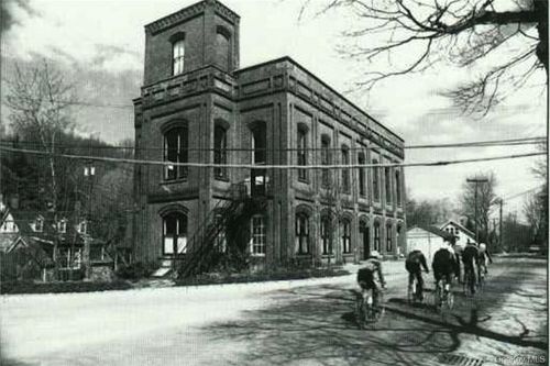 2-300 Ferdon Ave, Piermont, NY, 10968-1273 | Card Image