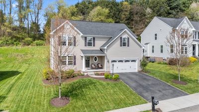 What a Great Curb Appeal and Expansive Side Yard Space! | Image 2