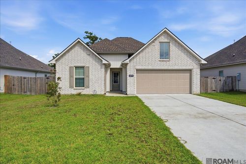 62737 Capella Ct, Slidell, LA, 70460-4217 | Card Image