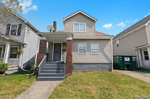 4810 Lenox St, Detroit, MI, 48215-2013 | Card Image