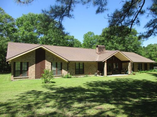 65 Lake View Rd, Picayune, MS, 39466-9306 | Card Image