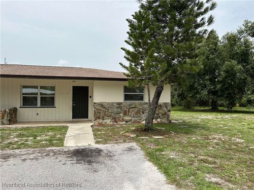 113 Atlas Ct Nw, Lake Placid, FL, 33852-6718 | Card Image