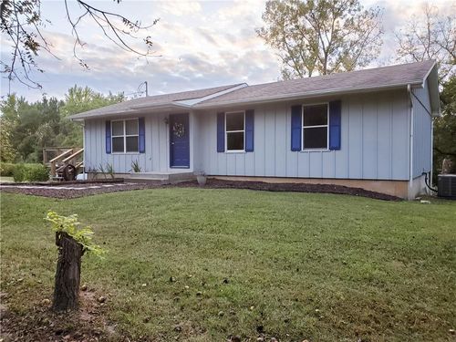 19979 139th St, Basehor, KS, 66007-5102 | Card Image