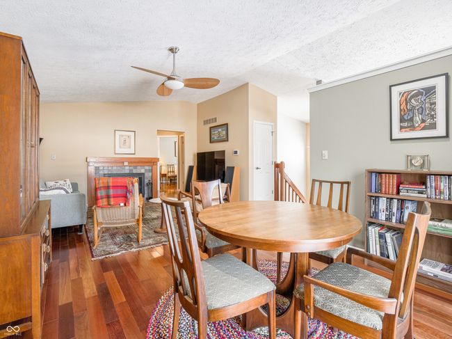 7629 Farm View Cir W, Condo with 2 bedrooms, 2 bathrooms and null parking in Indianapolis IN | Image 12