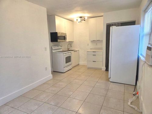 apt-4-34 Sw 6th Ave, Dania Beach, FL, 33004-3280 | Card Image