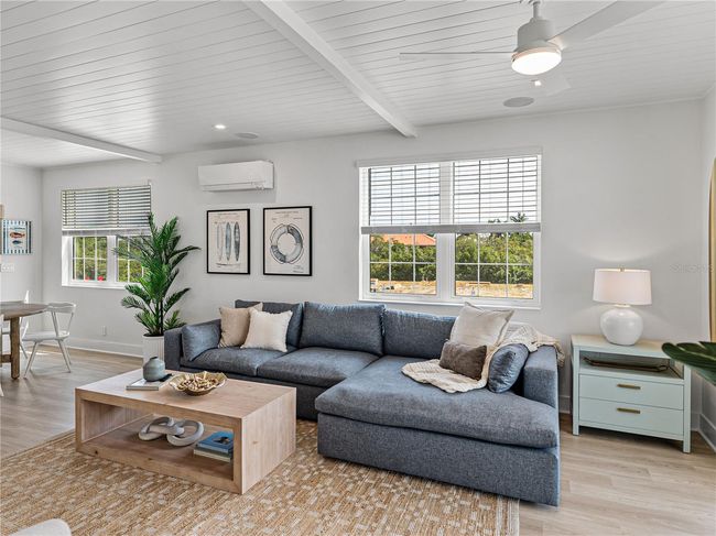 4215 Saltwater Pearl Way, House other with 3 bedrooms, 3 bathrooms and null parking in CORTEZ FL | Image 7
