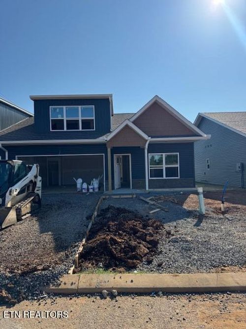 7356 Whispering Creek Ln, Powell, TN, 37849-4481 | Card Image