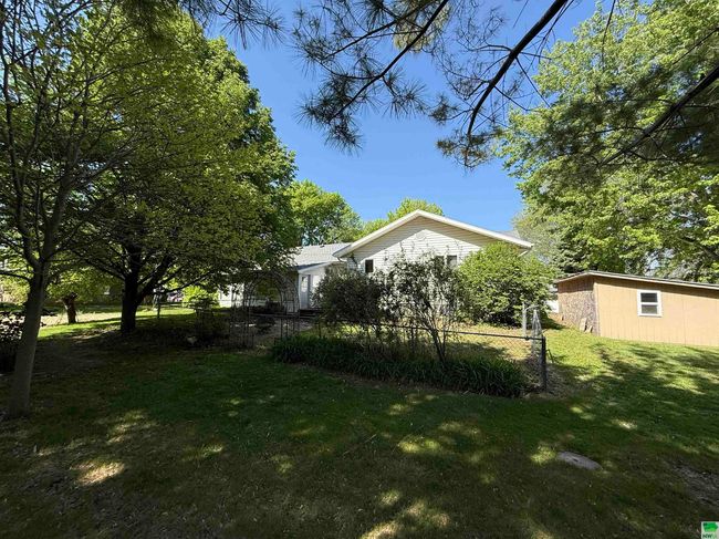 403 13 Th St, House other with 2 bedrooms, 2 bathrooms and null parking in Onawa IA | Image 4