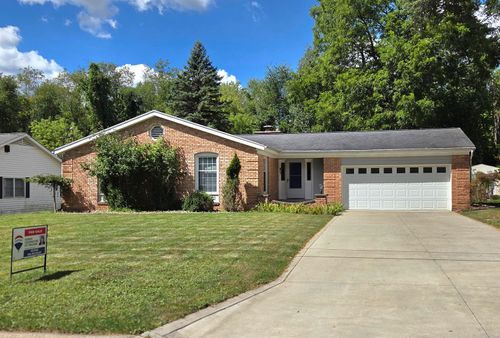 2144 Creglow Dr, Jackson, MI, 49203-3814 | Card Image