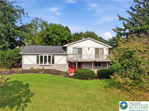 4673 Steven Ln, Walnutport, PA, 18088-9619 | Card Image
