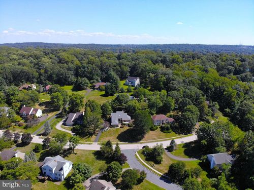411 Leah Dr, FORT WASHINGTON, PA, 19034-3021 | Card Image