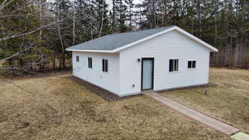 5672 County Road 12, Kettle River, MN, 55757-8645 | Card Image