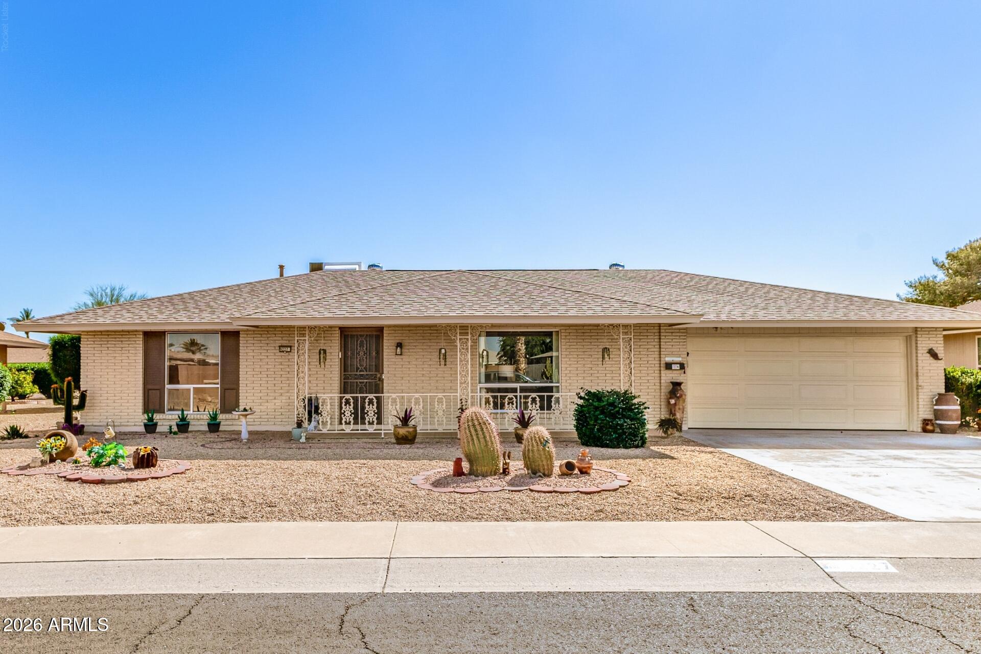 Residential in Sun City 2