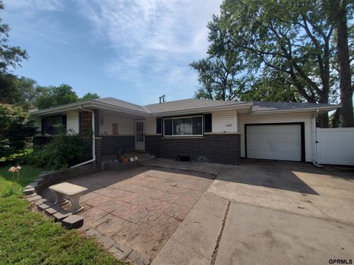 3625 N 70th St, Lincoln, NE, 68507-2015 | Card Image