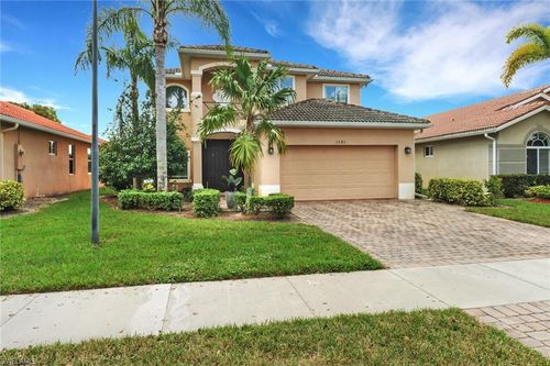 1581 Birdie Dr, NAPLES, FL, 34120 | Card Image