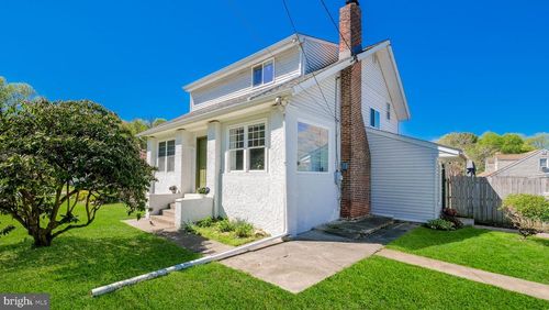 2308 3rd Ave, UPPER CHICHESTER, PA, 19061-3608 | Card Image