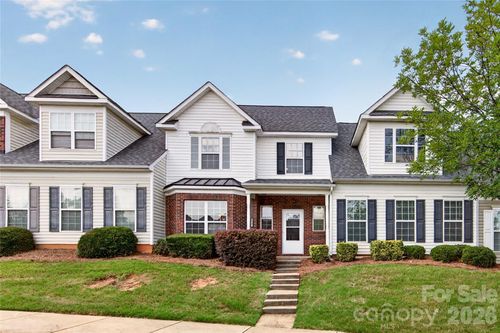 9907 Porta Ferry Dr, Charlotte, NC, 28213-0230 | Card Image
