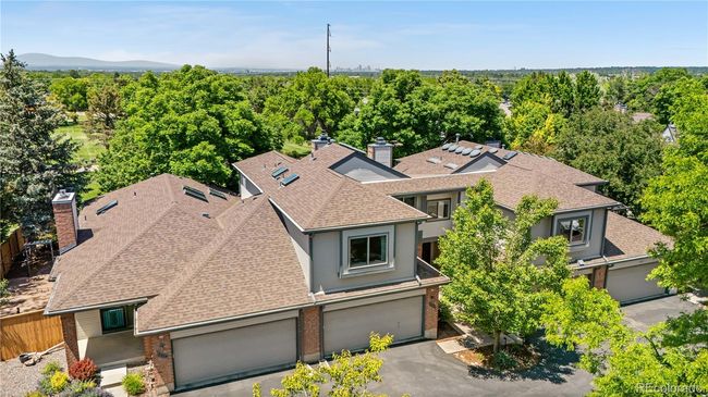 6375 S Jackson St, Townhouse with 3 bedrooms, 4 bathrooms and 2 parking in Centennial CO | Image 38