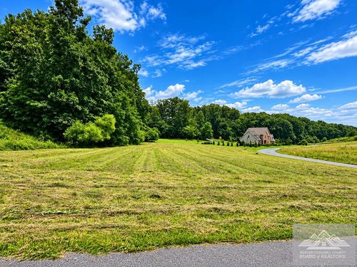 600 Ironwood Gate Dr, Princeton, WV, 24740 | Card Image