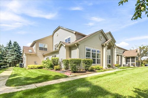 2503-2503 Oak Dr, West Dundee, IL, 60118-1517 | Card Image